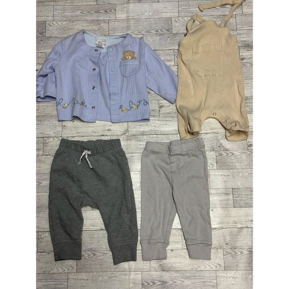 Baby Girl Clothing Bundle 6-9 Months (Various Brands) - Picture 2 of 11